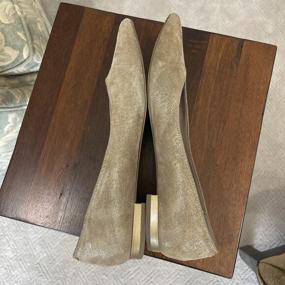 Donald J. Pliner Shimmering Gold Pointed Flats - Picture 8 of 12